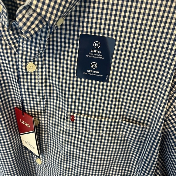 IZOD Lot Of 2 Gingham Non Iron Stretch Button Down Shirts Sz S NWT - Picture 2 of 6